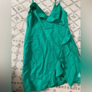 Essue Green short dress